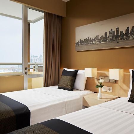 El Hotel Джакарта Екстериор снимка