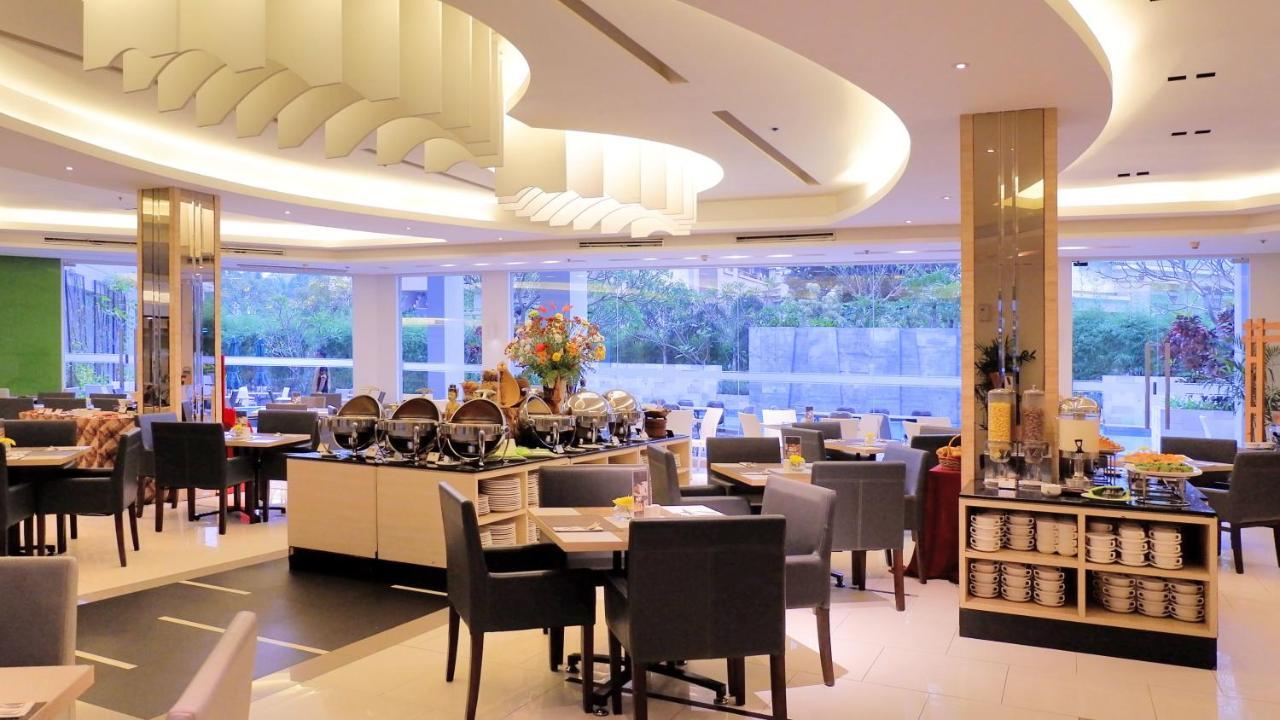 El Hotel Джакарта Екстериор снимка