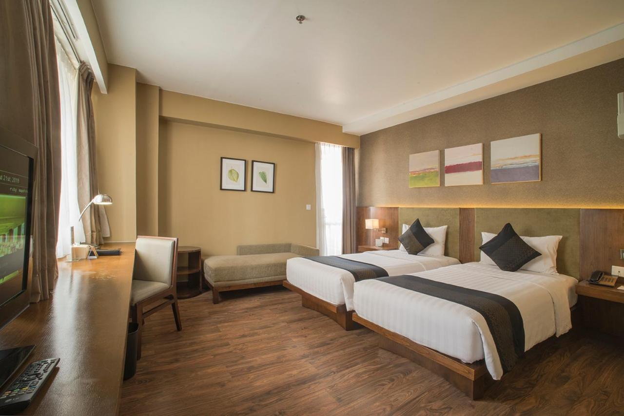 El Hotel Джакарта Екстериор снимка