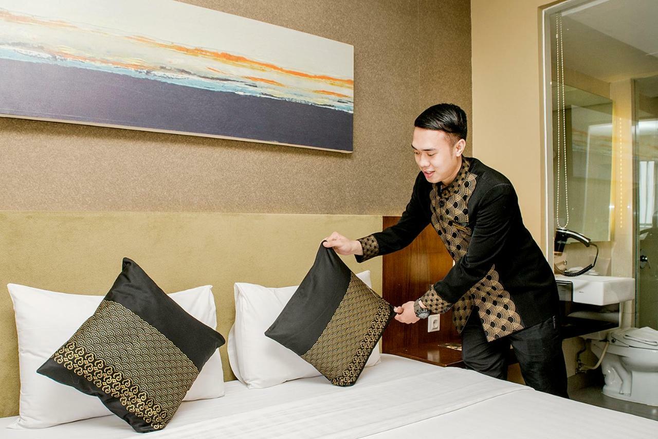 El Hotel Джакарта Екстериор снимка