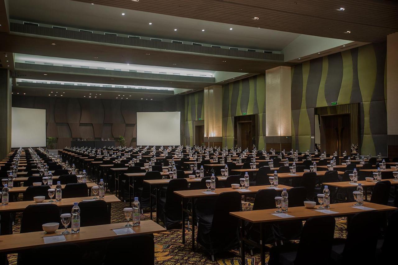El Hotel Джакарта Екстериор снимка
